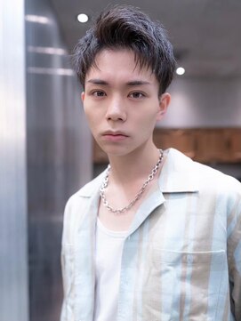 ケアリー 練馬(Carelly) デザインカラー/レイヤーカット/ウェットヘア/オリーブベージュ