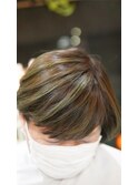 イルミナカラーマットのハイライトを入れたショートスタイル82
