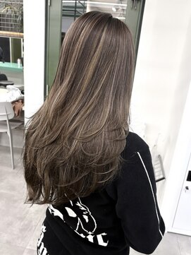 エイト 川崎店(EIGHT) lowlight ブリーチ/ハイライト/レイヤーカット