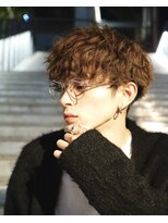 アストラ(ASTRA) MEN’S HAIR/サーフカール/刈り上げセンターパート
