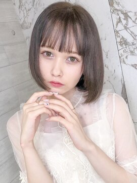 アマンドール(Aman D'or) 明日の私はもっと可愛く＊アイスグレージュ×シャープボブ