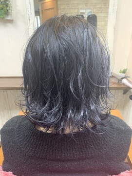 エスト ヘアー アメリ 松戸店(est hair Ameri) ブルーアッシュ