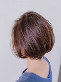 ショートボブ