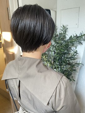 リコモ 上野御徒町(LikkleMore) ショート×ブリーチなしグレージュ|グレーベージュ