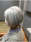 シルバーショトボブ