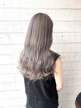 リムアズール 郡山店(Rim Azur) ホワイトグレージュ