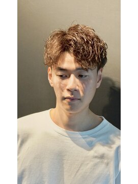 銀座 シノ 本店(shino) 【カーリーツイスパ】アップバング