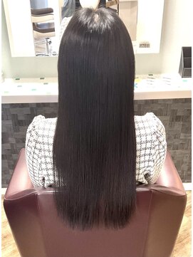 ビートリップ ヘアードレッシング(B trip hair dressing) ワンレングスロング