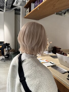 エルム 原宿 表参道(yelm) ホワイトベージュ/ブリーチ/ダブルカラー