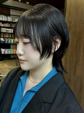 メイカ(MEIKA) 【 ウルフボブ × ナチュラルブラック】浅野美紀