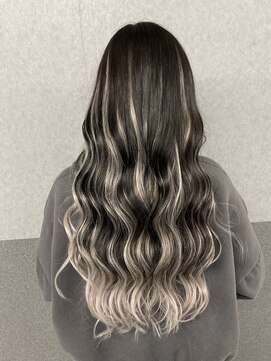 ファクトリーファイブ(Factory5) 小顔外ハネエクステワンホン20代30代40代くびれミディ韓国ヘア