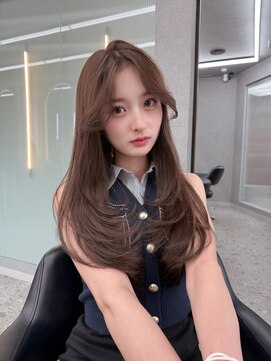 ボタン ハカタ(VOTAN hakata) 【mayu】センターパート/レイヤーカット/ベージュカラー