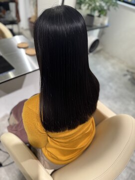 レヴリー(reverie) 艶髪ダークグレー髪質改善トリートメント酸性ストレート心斎橋