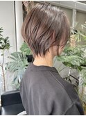 美髪ショートスタイル
