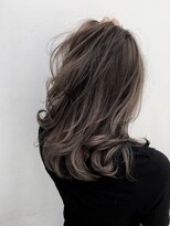 トルネード(TORNADO)&nbsp;極細ハイライトバレイヤージュ