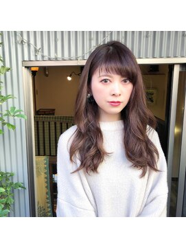 ロイ プラスアティック(roi ＋attic) 谷町６丁目美容室◆異空間美容室roi◇