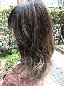 ネオリーブソラ 相模大野店(Neolive sola) 大人かわいいデザインカラー