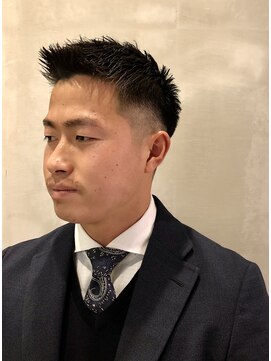 フランクスバーバーリザーブ 人形町店(FRANK’S BARBER RESERVE) フェードグラデーションルーズヘアサイドグラデーション