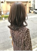 大人っぽい、くびれミディ