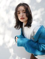 ドットハリス(.Hallis)&nbsp;大人かわいい/小顔/ミディアムレイヤー/20代30代40代