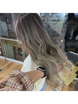 タオ 河原町(Tao) グレーバレイヤージュ