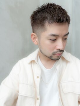 メゾンバイハバナ(maison by HAVANA) ビジネスツーブロックアップバングツイストスパイラルパーマ