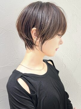 アンド ストーリーズ(&STORIES) ショートボブ髪型30代40代50代前髪あり前髪なし面長丸顔【荒牧】