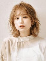 ビィシャイン 滝野店&nbsp;動きをつけたレイヤーボブ