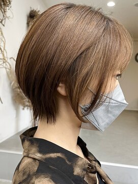 ニコ(nico...) シドウ/20代30代/まとまるショート/パーマなしショート