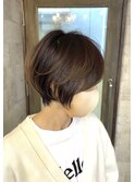 ショートボブ/ショートヘア/脱白髪染め/白髪ぼかし/髪質改善