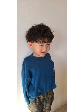 ヘアーアトリエルキナ(hair atelier LUCINA) スパイラルパーマ