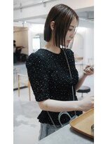 フェイヴィーズ(FavyS)&nbsp;ナチュラルあご下１センチ切りっぱなしボブ