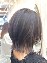 ロンドアジュール 横浜(Lond azur)&nbsp;☆くびれボブよりも毛先に軽さを！くびれウルフカット