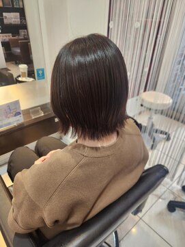 スティラ スムース 高田馬場(Stilla smooth) 秋カラー　グレージュ