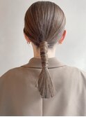 秋ココアベージュタイトヘアアレンジa