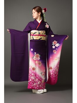 ヘアメイク/着付け/撮影専門店　BlueDaisyの写真/【天王寺・あべの】早朝5時～予約OK！成人式前(後)撮りもお得に撮影◎大切な日は美しい着付けで華やかに！