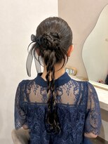 ミラ(Mila) タイトにまとめたカチモリアレンジ*結婚式ヘアセット