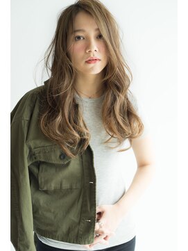 ローラン(ROULAND) 外国人風アッシュグレー&ナチュラルウェーブ