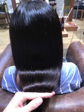 ヘアサロン アティリー(Hair Salon Attirer) 髪質改善/髪質改善梅田/梅田髪質改善【Attirer Akari】