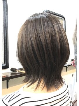 エトネ ヘアーサロン 仙台駅前(eTONe hair salon) 【eTONe】30代40代大人女性におすすめスッキリミディ