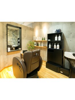 【千川駅徒歩1分】全席完全個室。カットからヘッドスパまで、自分だけの贅沢空間で極上のサロンタイムを。