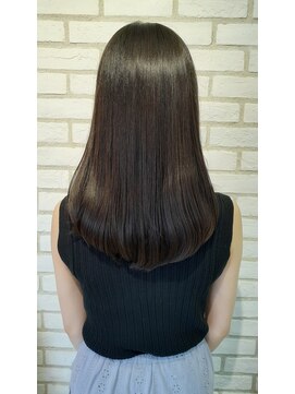 アッシュ 十日市場店(Ash) 透明感の秘密はこのカラー！カーキグレーカラー！