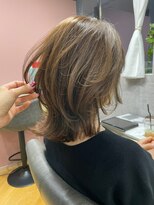 カームバイリコ 学芸大学(calm by liko)&nbsp;美髪/大人かわいい/こなれミディ/サンドベージュ[学芸大学]