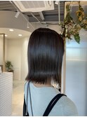 オリーブブラウン×切りっぱなしボブ