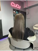 オリーブグレージュカラー