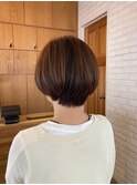 マッシュショート／ショートボブ／耳掛けショート