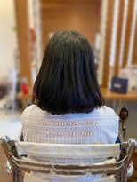 ピールアーク(peal ark)&nbsp;大人美人斜めバングくびれデジタルパーマ毛先丸みパーマ