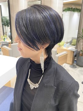 ステアケース 武蔵小杉店(stair:case) 大人ツーブロックショート/ネイビーハイライト武蔵小杉/自由が丘