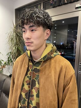 ギルド(guild.) 立体的パーマハイライト