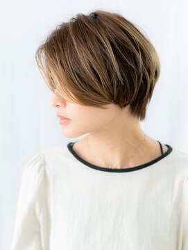 髪質改善アッシュ大人美人小顔丸みショートa小山20代30代40代